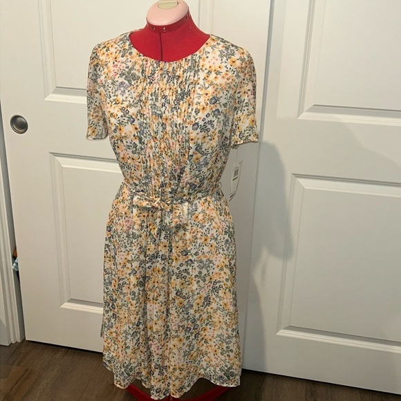 Everlily Floral Yellow Short Sleeve Garden Party Dress w/ Belt Size Large - Picture 1 of 5